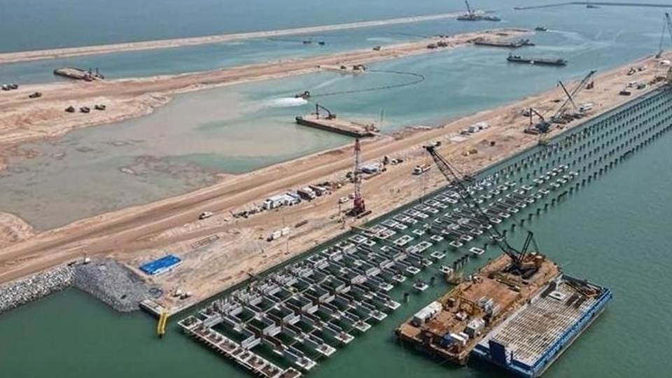 اصطفاف خليجي عربي مع الكويت رفضا للتحرك العراقي لترسيم الحدود البحرية